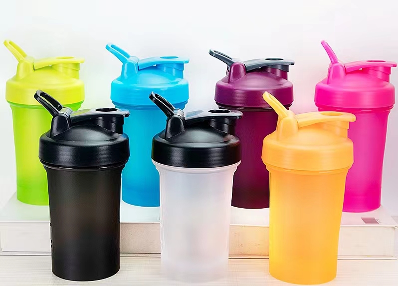 shaker bottles