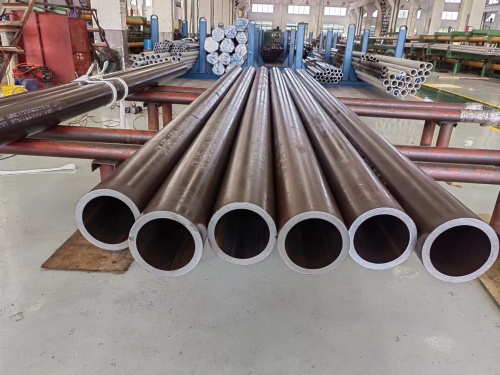 Sự khác biệt giữa vẽ lạnh và lăn lạnh