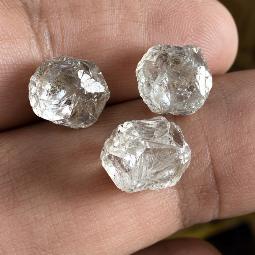 Proceso de personalización del diamante conmemorativo: del cabello a la joyería