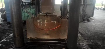 Hot-pressed pipe fittings, thick-walled pipe fittings