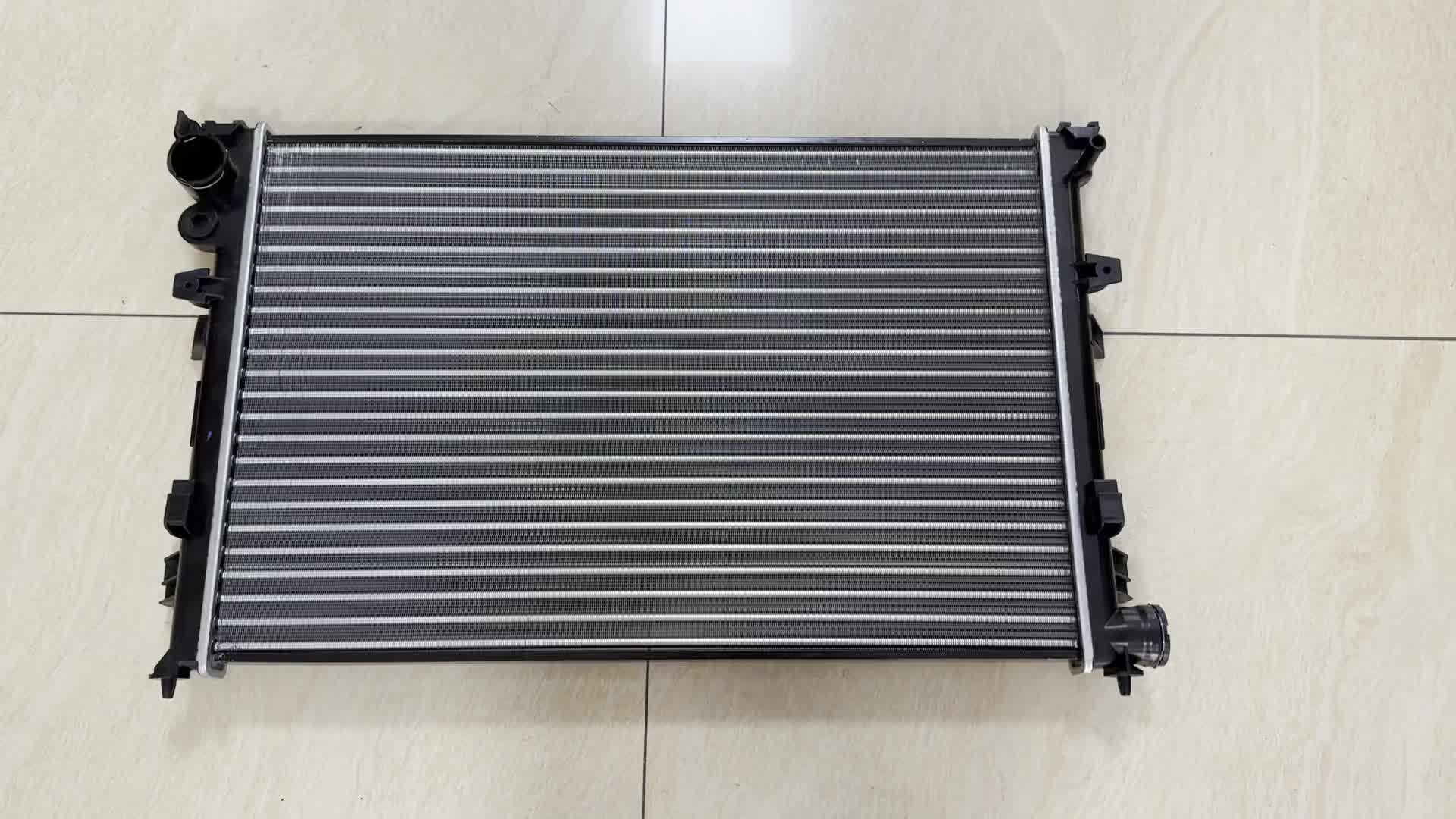 OEM 1301.W2 Auto Aluminum Radiator Core Intercooler with Copper Water Cooler for PEUGEOT JUMPY MT1