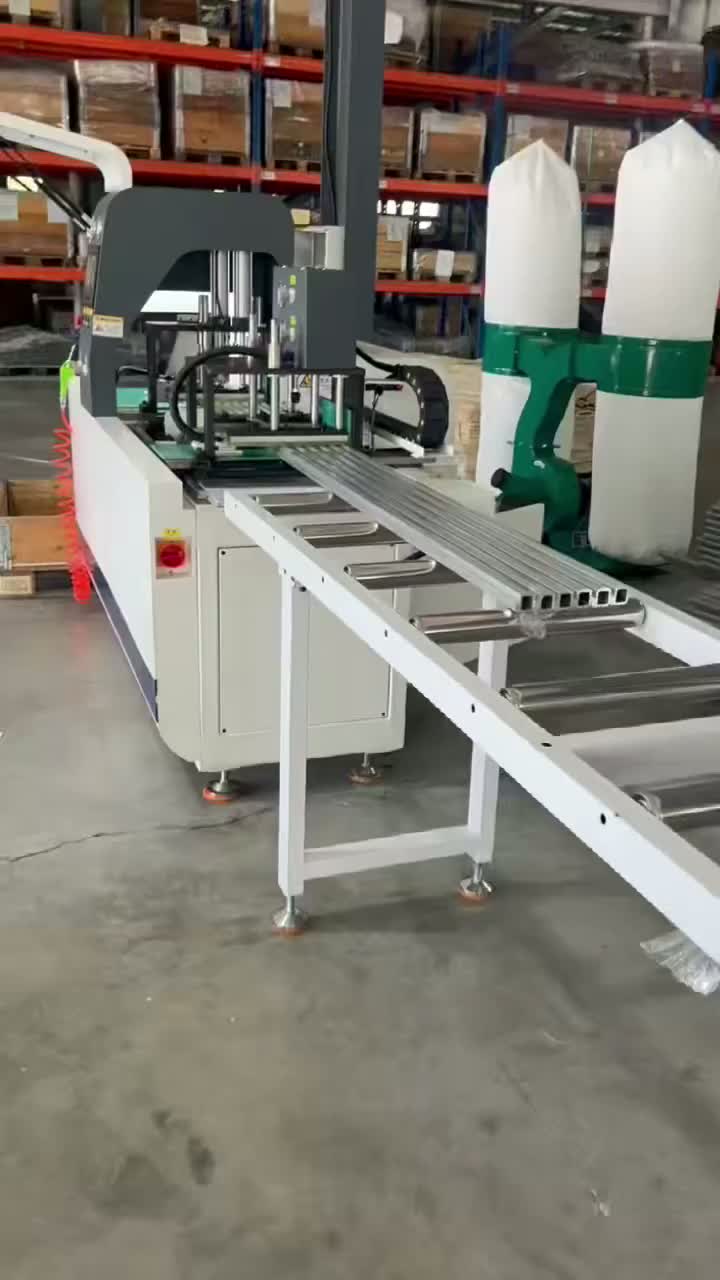 Machine à scier de haute précision