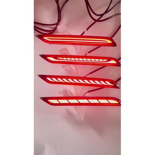 Innova Hycross Zenix 2023 Luz de parachoques trasero