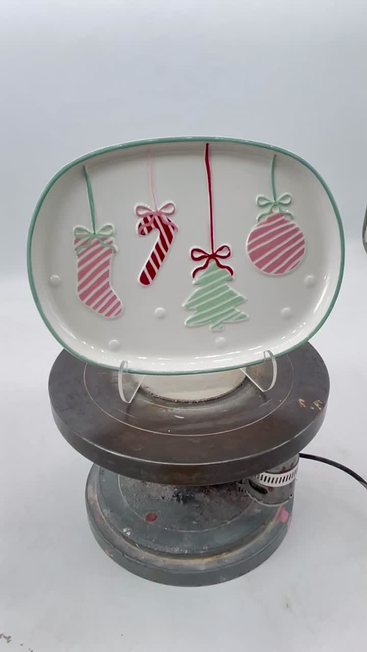 Подвесная тарелка с конфетами