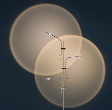 Multi-head spotlight adjustable chrome floor lamp