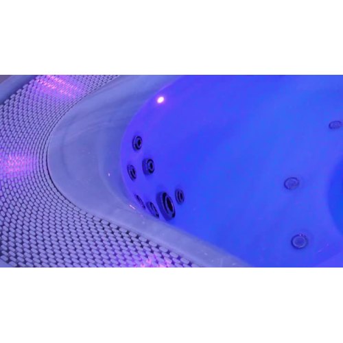 4806 High Quality Freestanding Whirlpool Spa