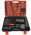 121 Piece Multi-Function Socket and Ratchet Wrench Set for Household and Car Repair1