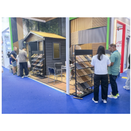 WPC Building Solutions brilha na Industry Expo, atraindo compradores globais