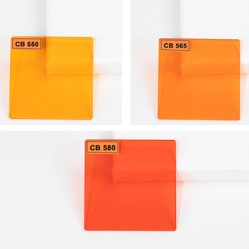 บนกระจกตัดแสง