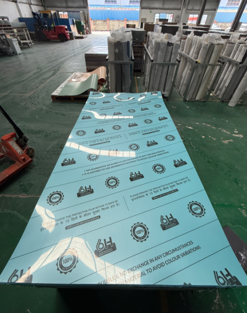 जीवाई डेकोर ने राष्ट्रीय दिवस की छुट्टी के बाद ऐक्रेलिक लैमिनेट शीट्स के लिए मूल्य समायोजन की घोषणा की