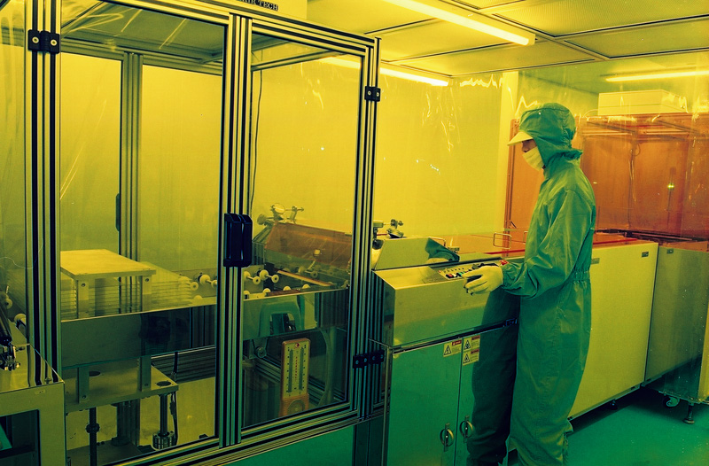 LCD - Photo Resist Coating