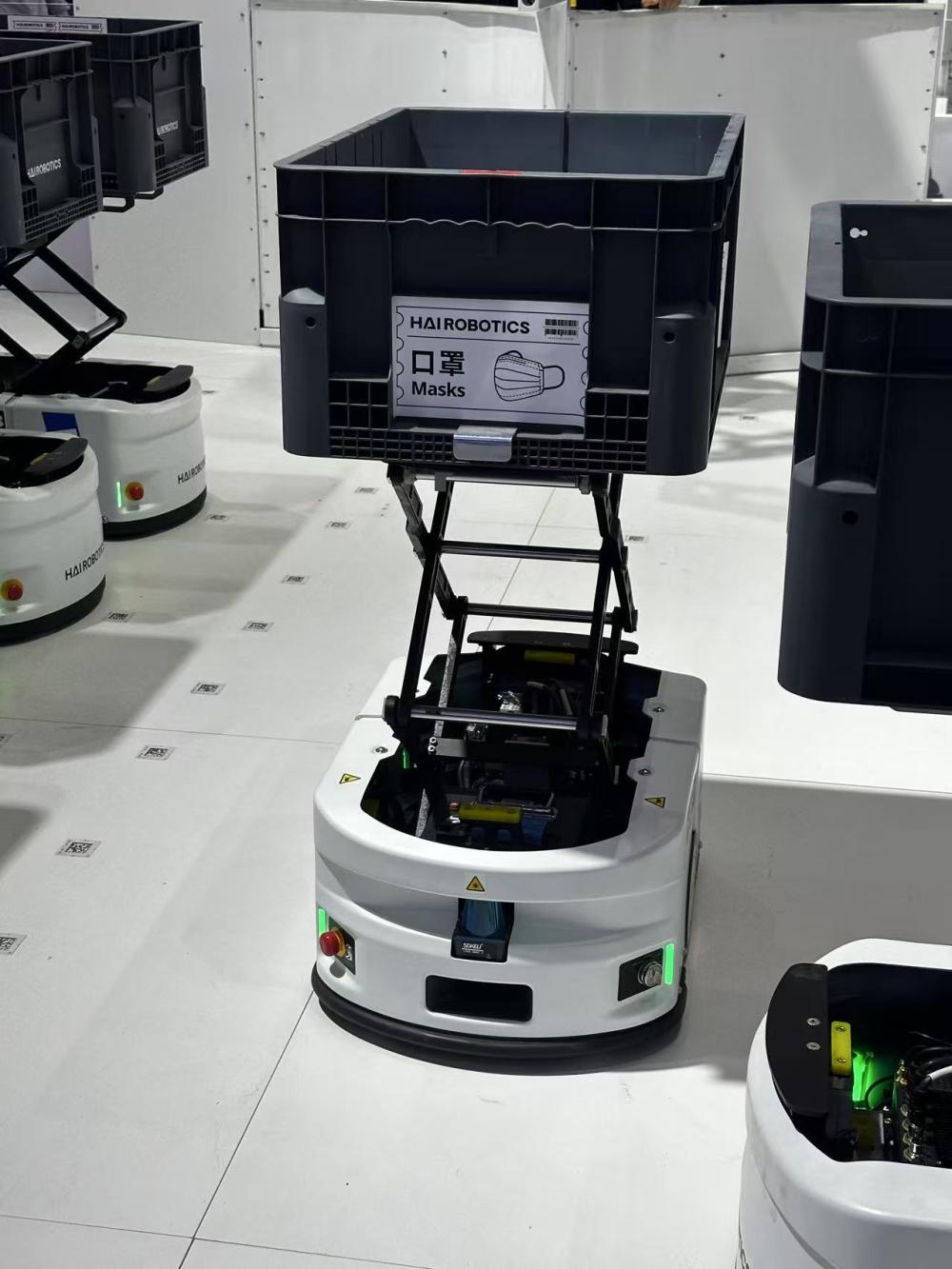Applications of the SDKELI 2D Laser Scanner in AGV Obstacle Avoidance and Navigation