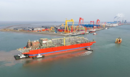 China’s Independently Developed and Built Large Floating LNG Unit Completes Ship-Shifting in Qidong