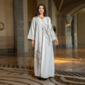 مدل جدید لباس مسلمان شیک و زیبا با یقه V-squin مدل لباس بلند آستین گشاد Femmes Abaya1