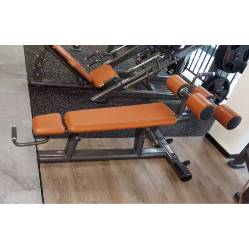 Middle Eastern customers once again come to our fitness equipment factory to purchase fitness equipment