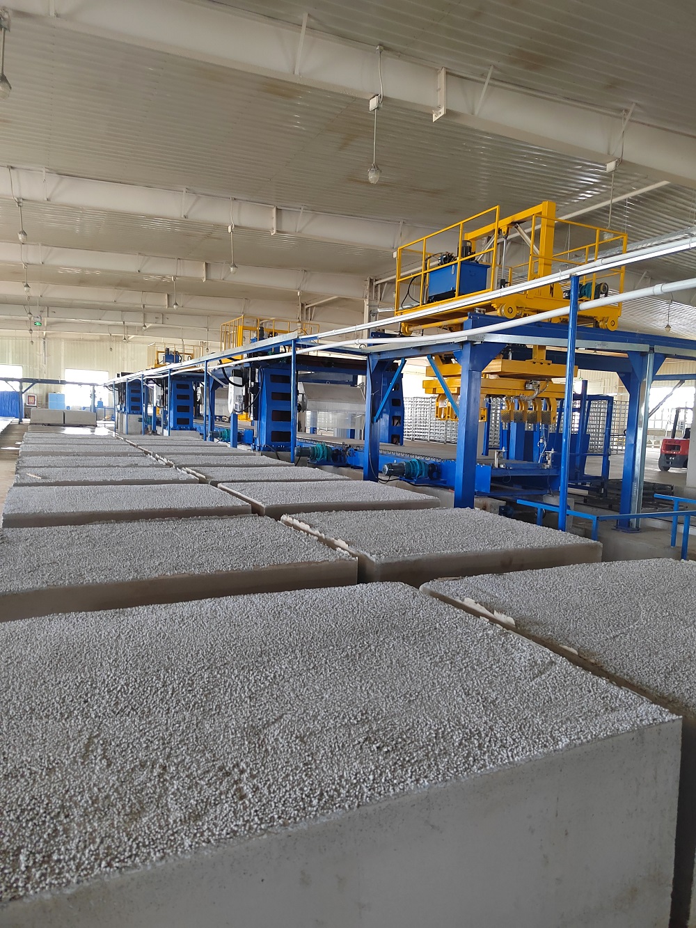 Homogeneous Block Making Machine