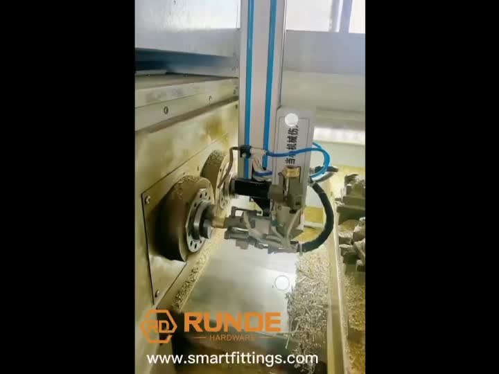 automatic machining the brass fittings