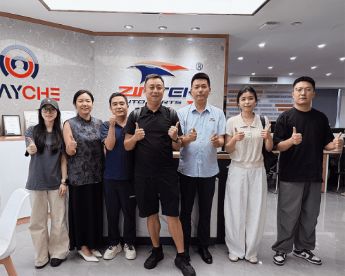 Construindo uma cadeia de suprimentos global 5 estrelas: executivos da Alibaba visitam a Ziptek Auto Parts