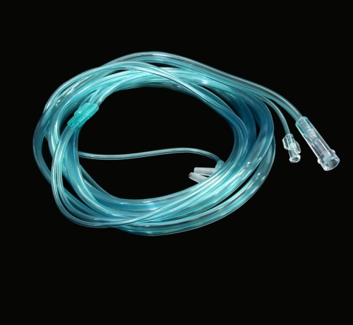 .The doctor used O2 & CO2 Sampling Cannula technology for the first time to avoid greater danger during the operation.