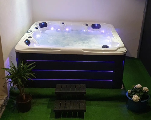 Jacuzzi Spa-da namlashdan oldin dush qabul qilishim kerakmi?