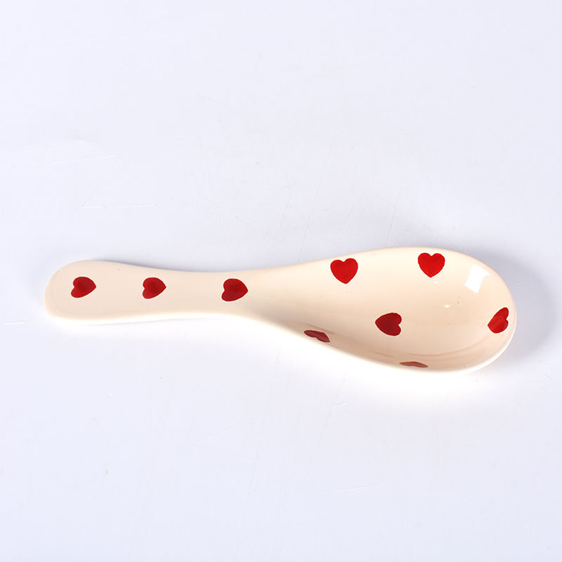 Stoviglie da ristorante per hotel fantasiose serie Valentine Hearts Piatti in ceramica set stoviglie da tavola