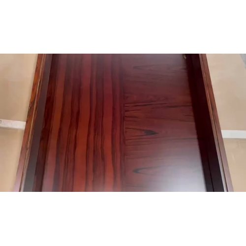 Экологичная домашняя деревянная дверь