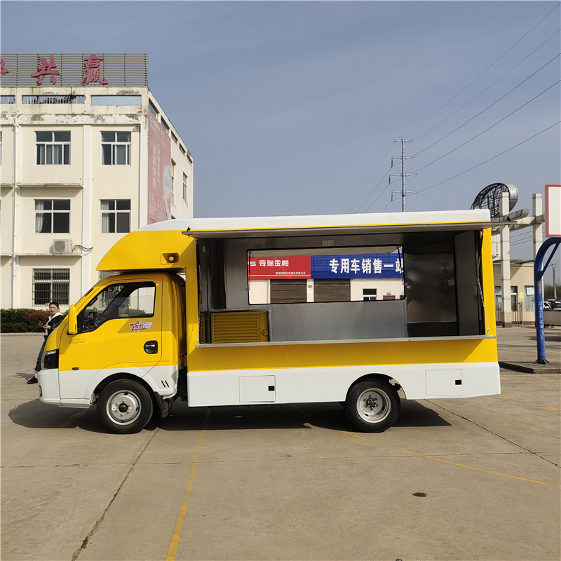 کامیون قهوه نوشیدنی سرد خیابانی