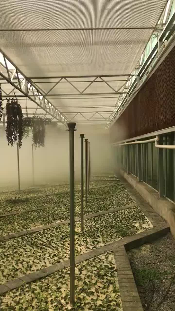 Micro spray vertical