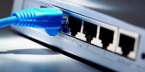 Worauf stellt der LAN -Port eine Verbindung her?