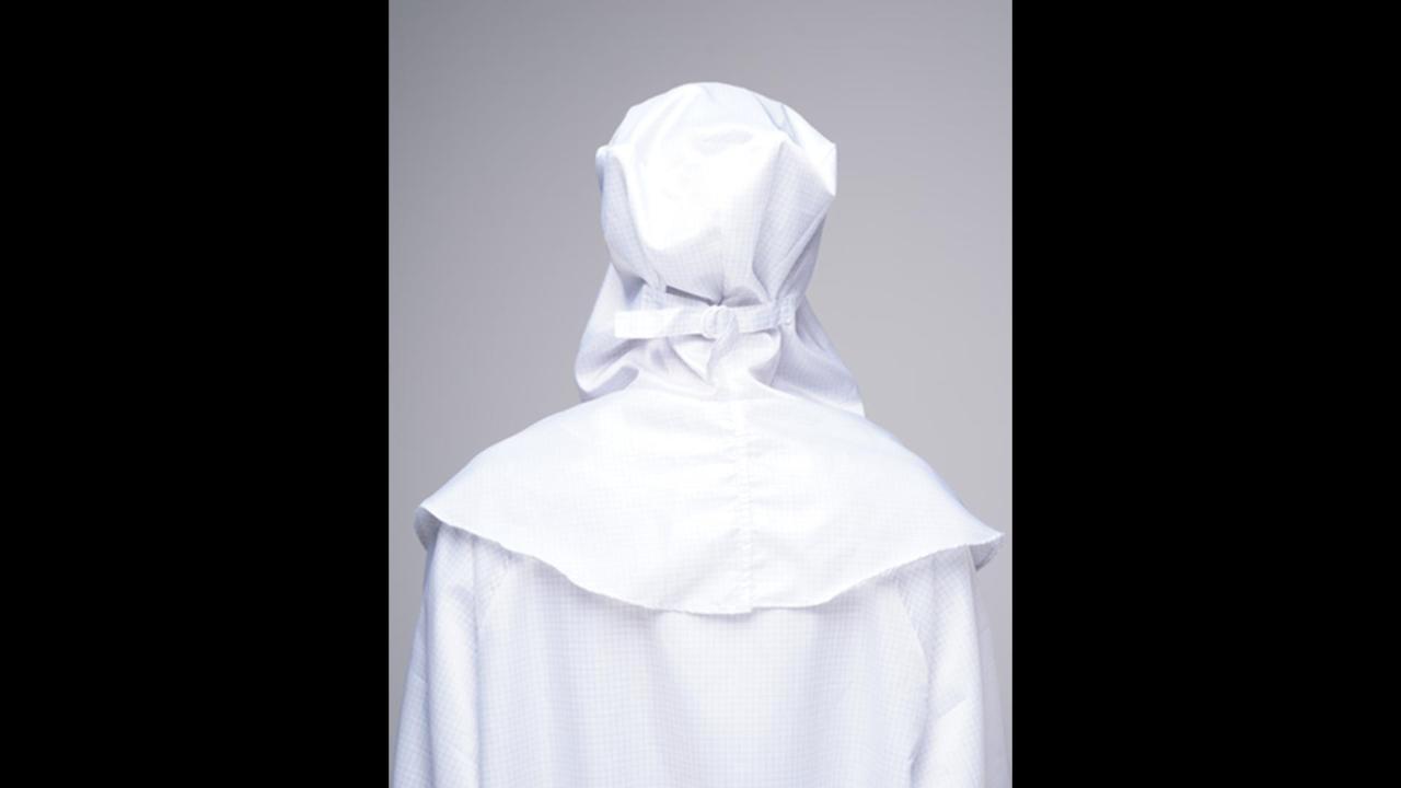 Autoclavable cleanroom headwear hood