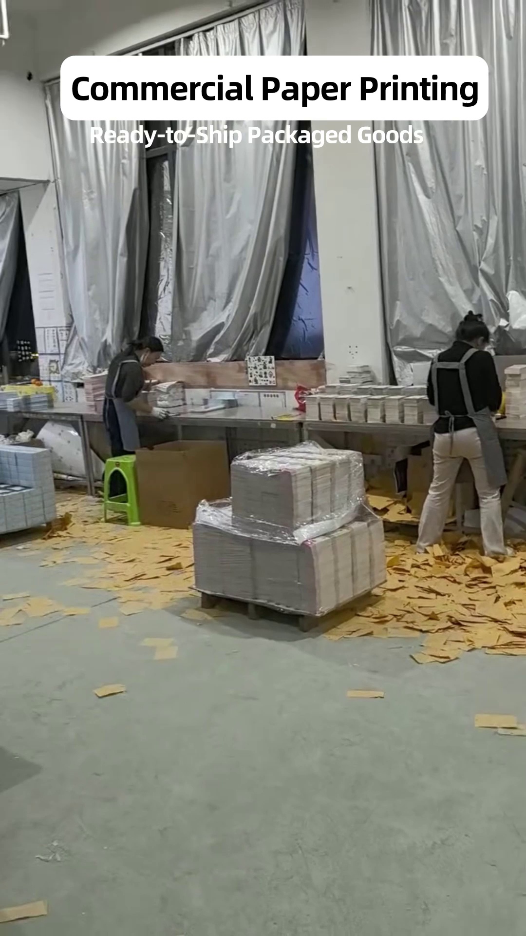 Série de calendriers de bureau soigneusement conçus pour la planification annuelle et la décoration de bureau