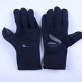 Hot Sell OEM Custom Waterproof Neoprene Gloves for Cycling, Skiing, and Fishing1