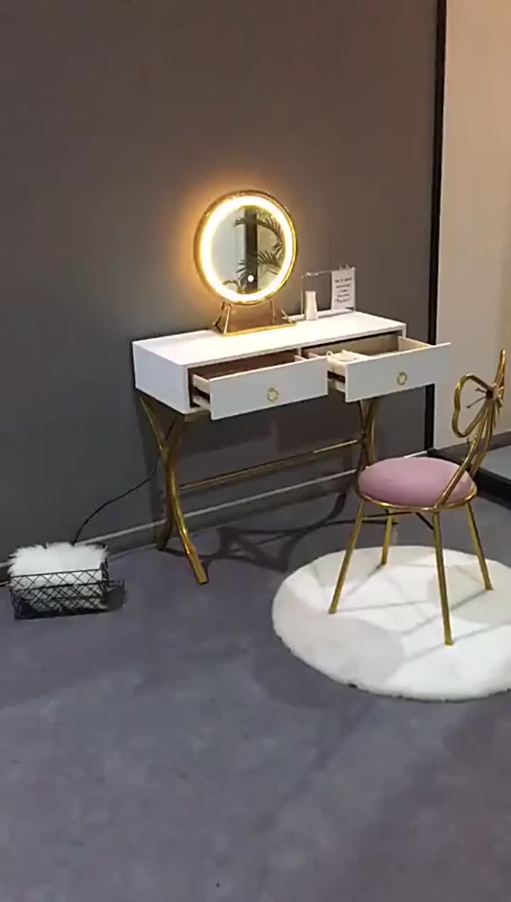 Modern dressing table