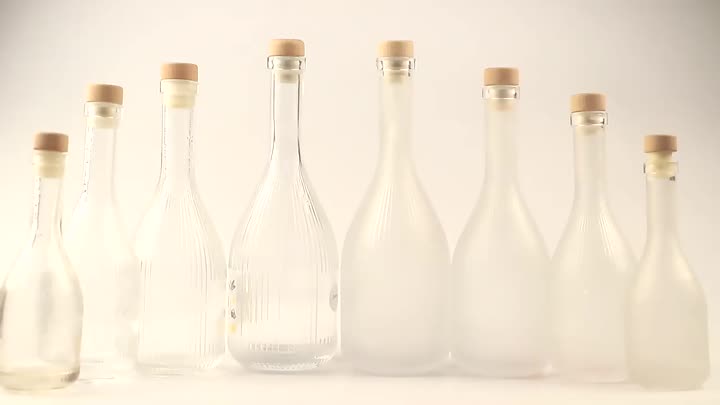 Bouteille en verre givrée de 100 ml