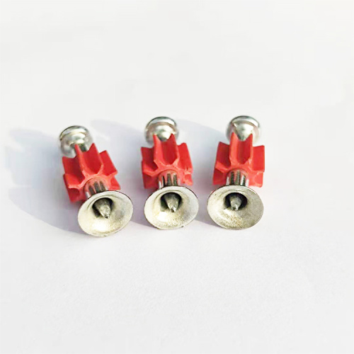 Рассмотрим тип и процесс съемки гвоздей или привода продуктов