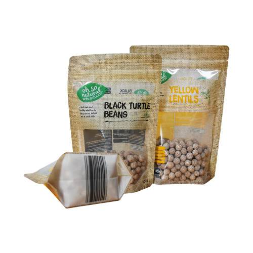 Sacchetti di sacchetti di soia arrostiti biologici di alimenti integrali naturali