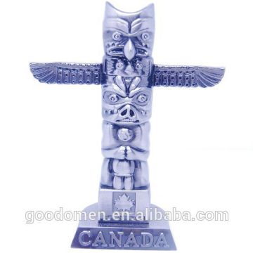 AL-449 metal decoration with bronze sculpture