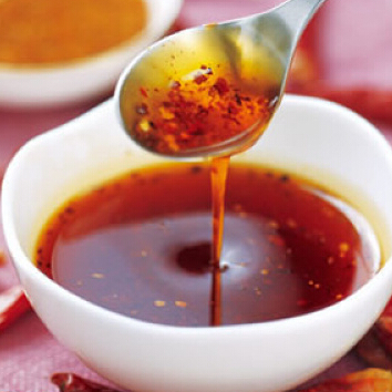 Pure Chili oil using on food