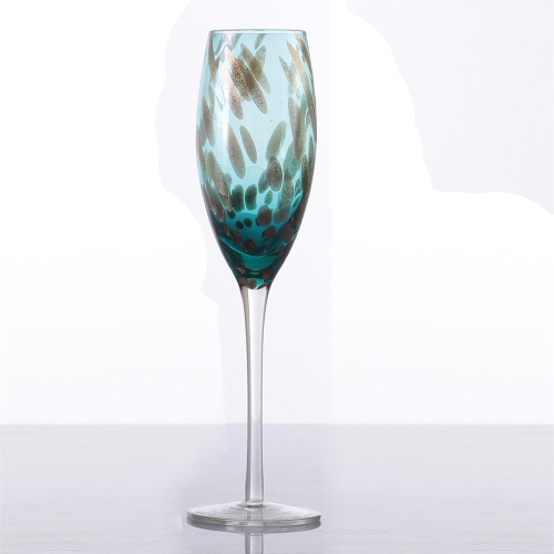 Tasses en verre à boire colorées au design unique