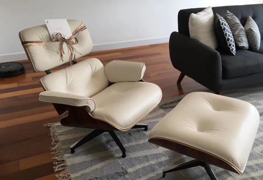 eames lounge chair (4) eames lounge chair (4)