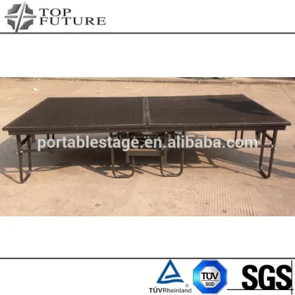 Top level top sell folding chorus stage
