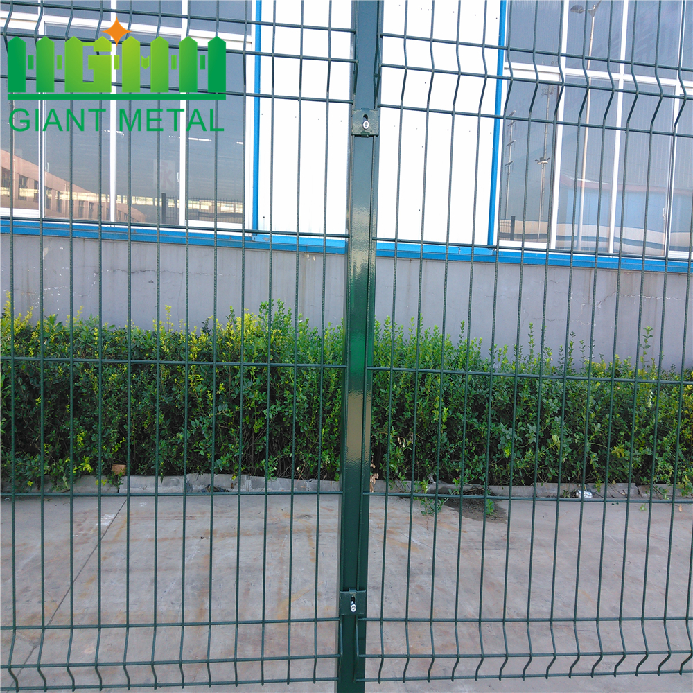 PVC Triangle Bend 3D Welded Wire Mesh Fence