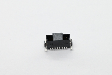 1.27 Connecteur mâle SMC Type SMT vertical
