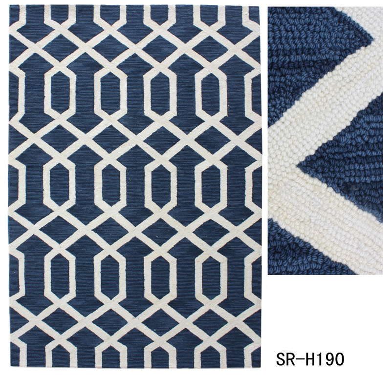 Polyester Hand Hooked Rug with Geometry Design