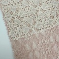 Weiche Spitzenstoffe aus Nylon-Baumwoll-Mischgewebe