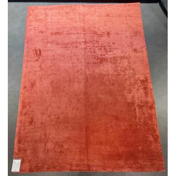 Красная машина тканая ковер