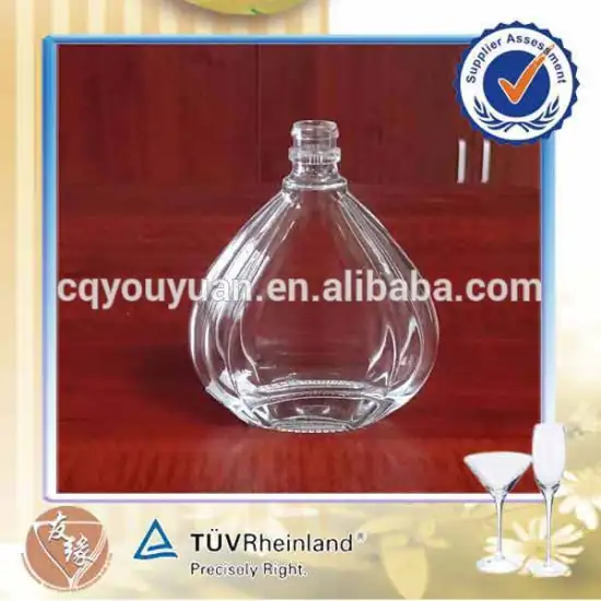 Hot selling refillable small liquor 100 ml glass bottle