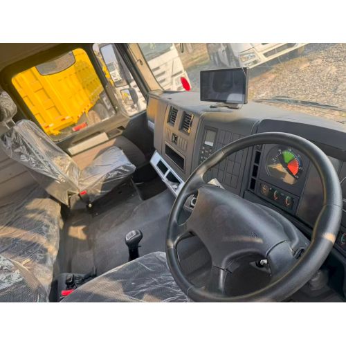Caminhão trator SHACMAN F3000 6X4Caminhão usado