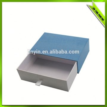lovely paper christmas box for candy
