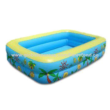 Inflatable oblong swimming pool